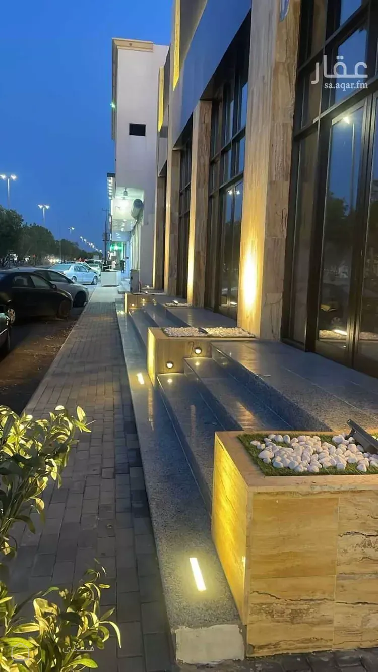 عمارة للبيع في شارع طريق الملك عبدالله
