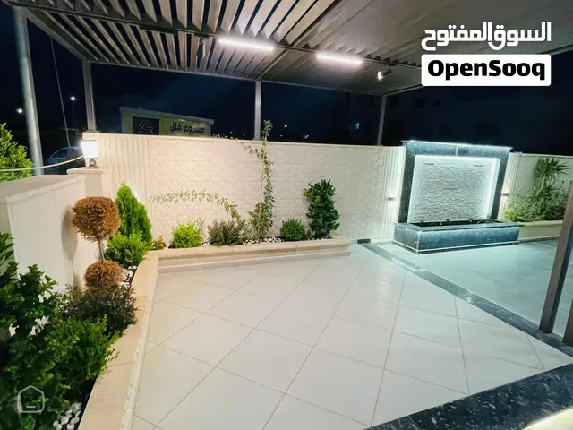 فيلا مميزة للبيع خلف شارع ابو راشد مساحة 300 م طابقين دوبلكس مع حق الاعتلاء