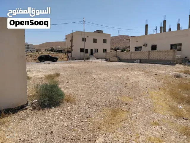 أرض العمر بانتظارك 500م2 في ضاحية البستان مطلة ومستوية وجاهزة للبناء او الاستثمار بسعر حق