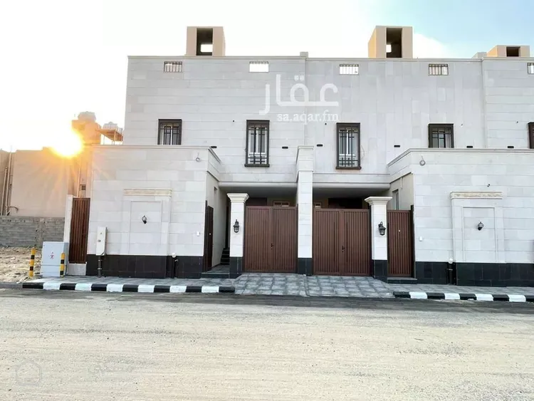 فيلا للبيع في شارع الحارث بن أبي ربيعه المخزومي