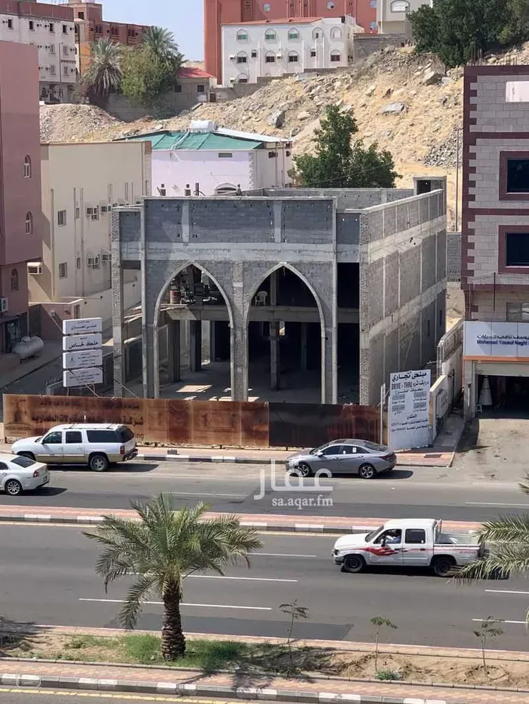 محل للإيجار في شارع طريق الليث