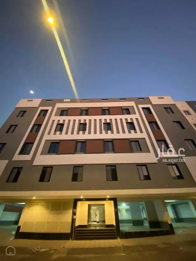 شقة للبيع في شارع احمد بن بكر