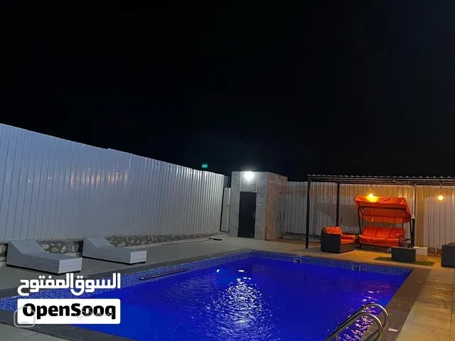 منتجع خاص مرخص للبيع في بيرين-12244
