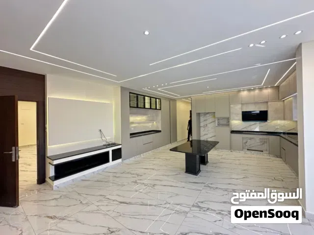 روف فخم جدا ثالث مع روف شقتين 418 م بالصويفية 6غرف نوم بجانب البركة مول تشطيبات فلل