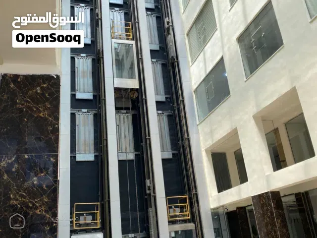 مكتب 188 متر طابق ارضي متميز جدا