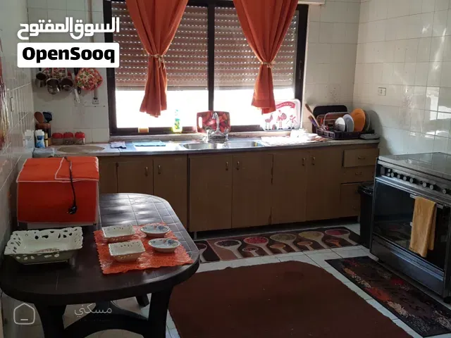 شريك سكن في غرفة ثنائية( شباب فقط)