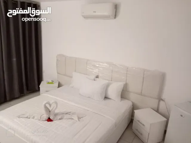غرف نظام اجنحه فندقيه مفروش بجانب مستشفى الاردن