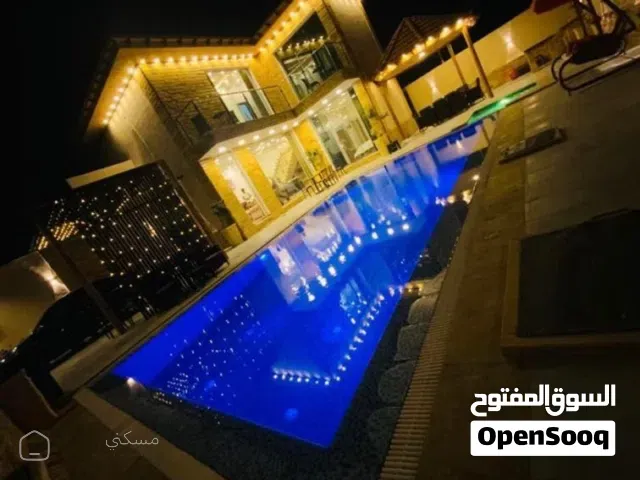 شالية للبيع فخم جدااا ومميز جدا بسعر مغري شالية خاص لللبيع فقط لقطة