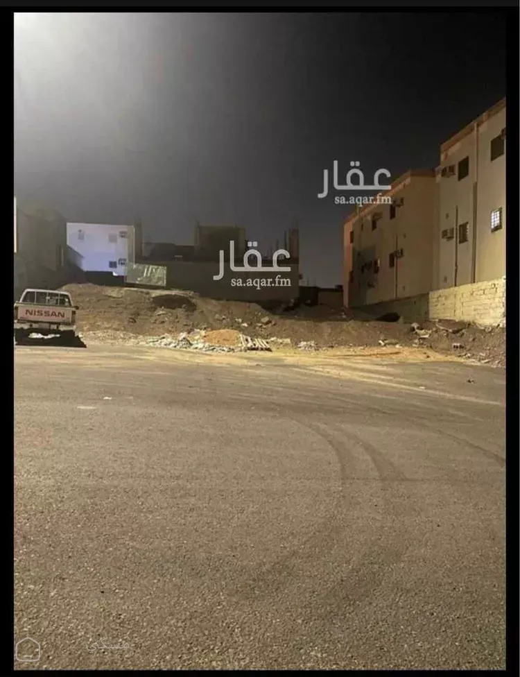 أرض للبيع في شارع 17697388