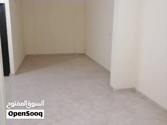 شقة للايجار القاهرة. العبور. الحي الأول. محلية. 5