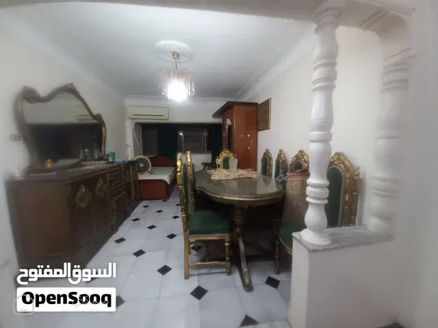 تعوينات الزهور عند المجمع الاسلامي دور ثاني اسانسير