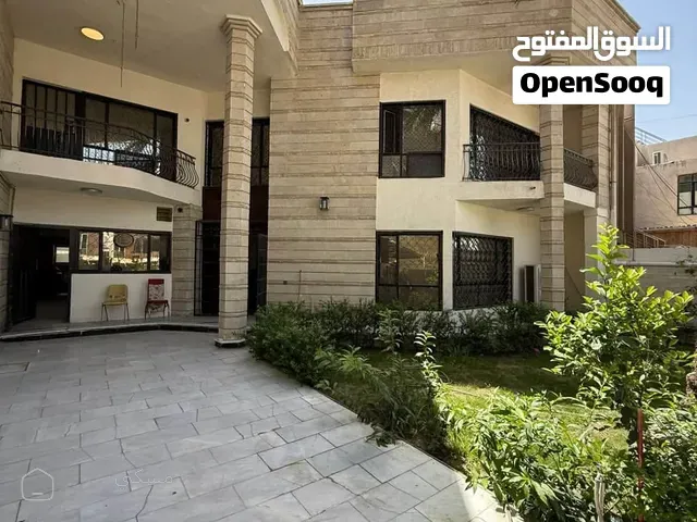 دار واسع للايجار في الكرادة خارج مناسب للشركات والمكاتب