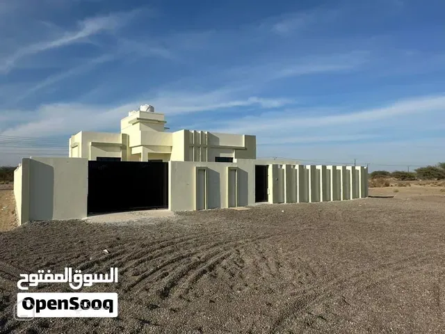 منزل للبيع في صحم / المرفع والصحمي والحويل والردة مع إمكانية تسديد القروض الشخصية والتمويلات.