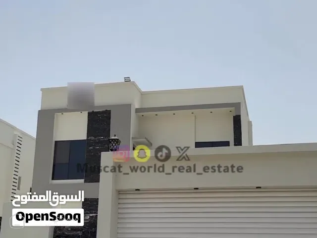 للبيع توين فيلا في الهرم خلف محكمه قريبه جدا من شارع العام