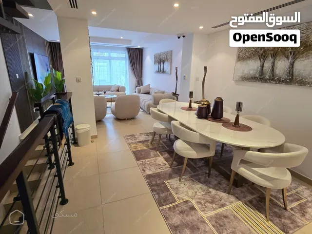 للإيجار تاون هاوس فاخر في الموج مسقط 3bhk For Rent Luxury Townhouse in Al Mouj Muscat – Sector1