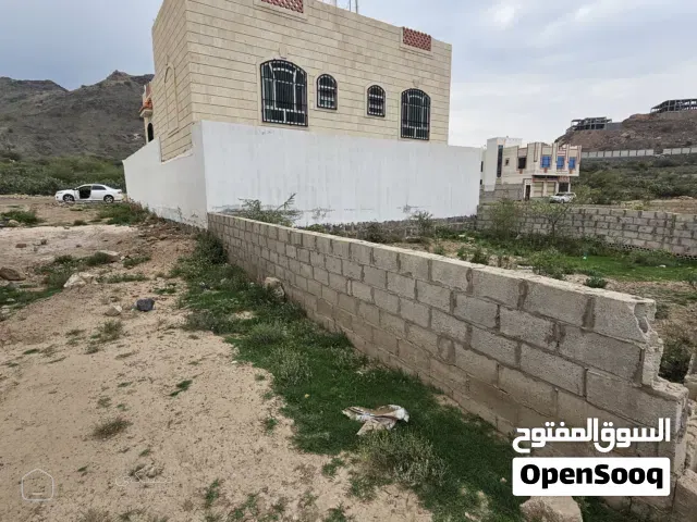 ارض سكنية في أرتل خلف سوبر ماركت الربيع لبنتين ونصف