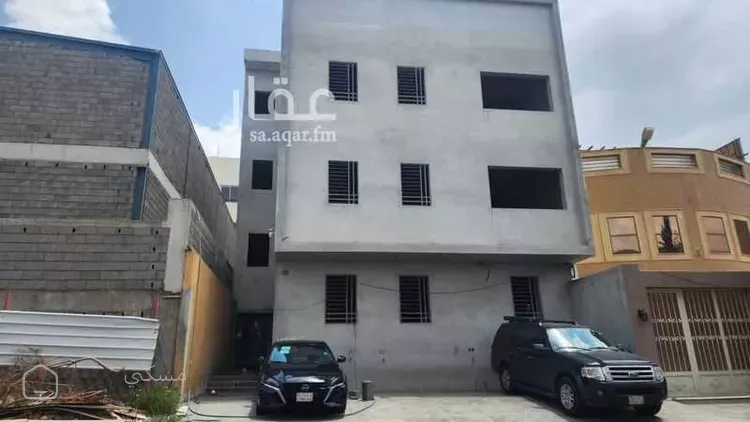 عمارة للبيع في شارع كروان السويدي