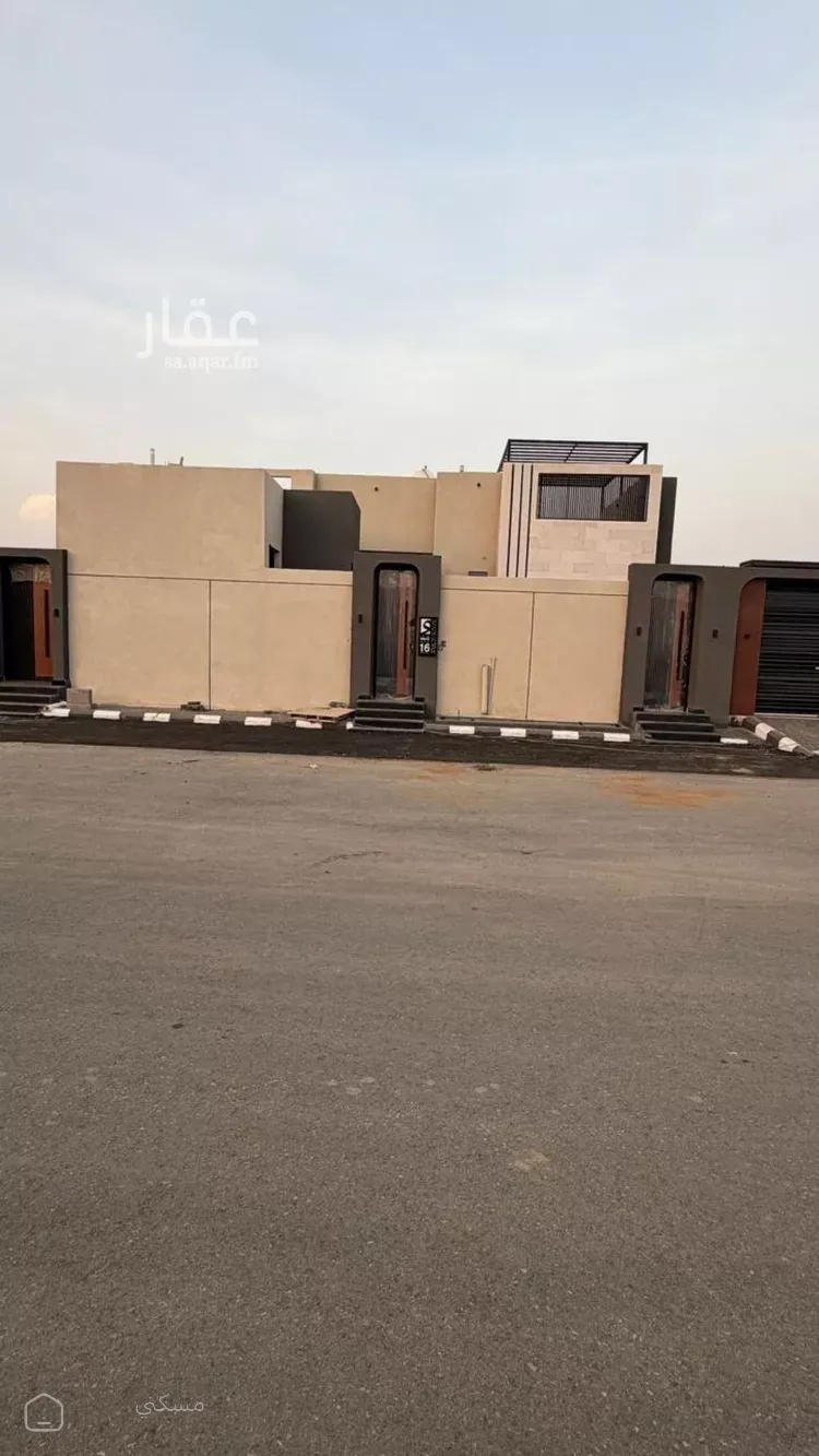 فيلا للبيع في مدينة الطلعة ومزارعها