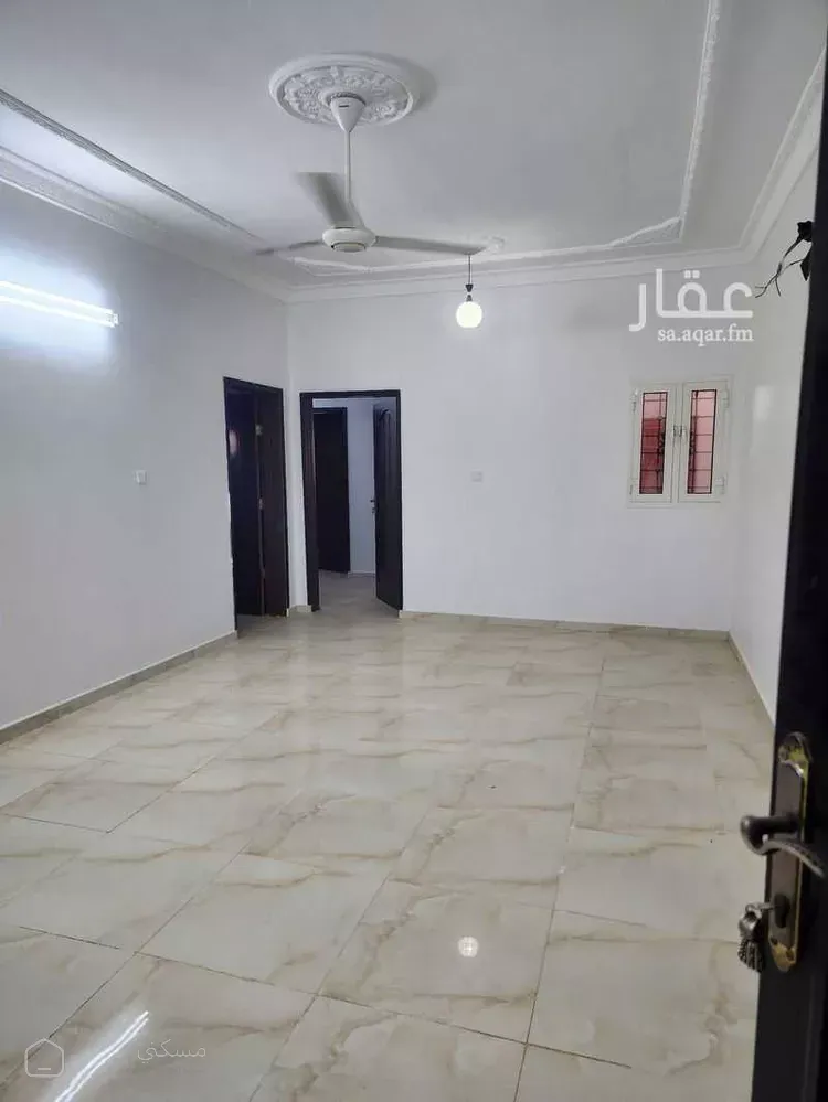 شقة للإيجار في شارع الاويسط