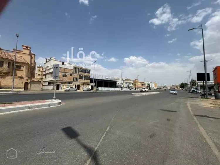 محل للإيجار في حي السلامة