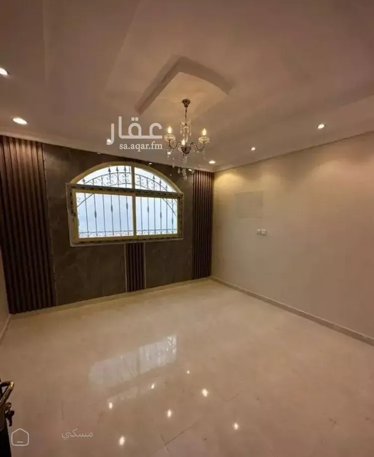 شقة للبيع في شارع الباهر 15