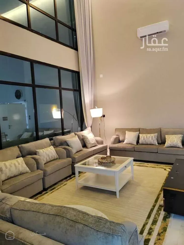 فيلا للبيع في شارع 3362961