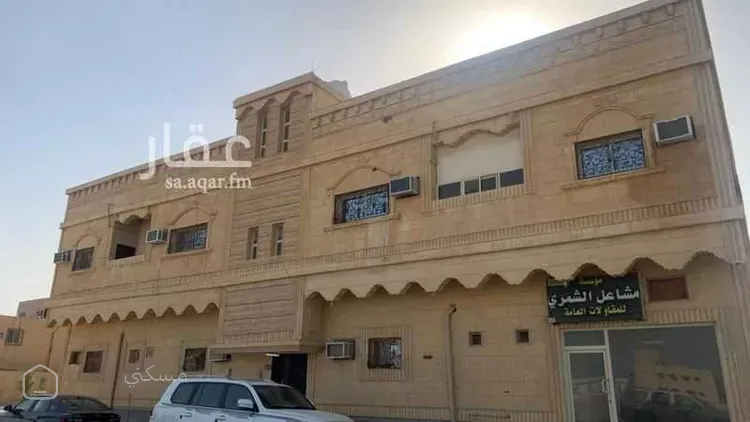 عمارة للبيع في حي العزيزية
